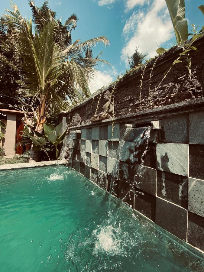 Nirankara Ubud Villa Екстер'єр фото